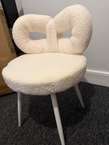 White vanity stool - vanity, bow